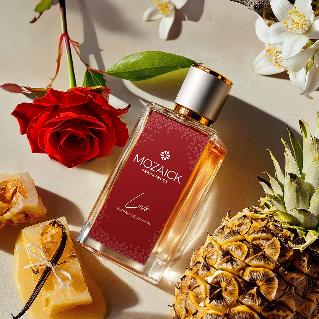 LOVE Extrait de Parfum 50 ml by MOZAICK – bottle with a red rose, pineapple and a vanilla pod